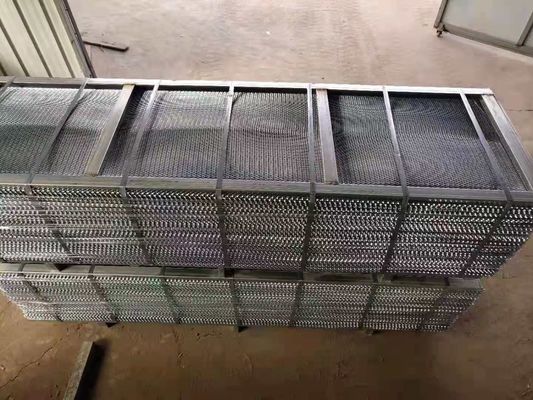 ASTM A653 স্টুকো ওয়্যার মেশ 27*96 ইঞ্চি সেলফ ফারিং এক্সপেন্ডেড মেটাল ল্যাথ