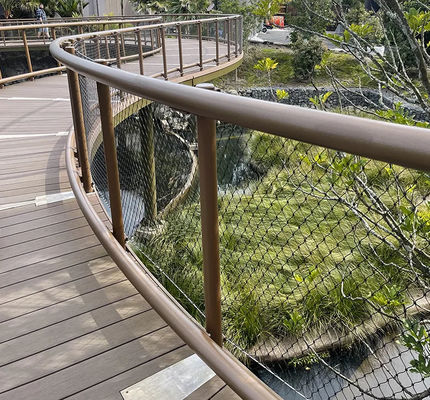 নমনীয় স্টেইনলেস স্টীল দড়ি জাল সঙ্গে ডায়মন্ড গর্ত আকৃতির UV প্রতিরোধী এবং 10 বছর ওয়ারেন্টি জন্য নিরাপত্তা বেড়া