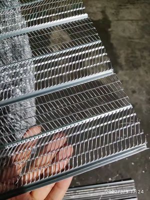 গ্যালভানাইজড ওয়াল স্টাকো তারের ল্যাথ ১০০মি পাঁজর দূরত্ব উচ্চ পাঁজর
