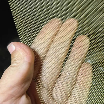 0.3x0.4mm খোলার প্রসারিত মেটাল জাল প্যানেল ব্যাটারি জন্য লাল তামা তার