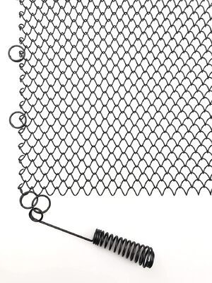 পাউডার কোটেড ব্ল্যাক মেশ কার্টেন সেফটি ফায়ারপ্লেস স্ক্রিন কার্টেন